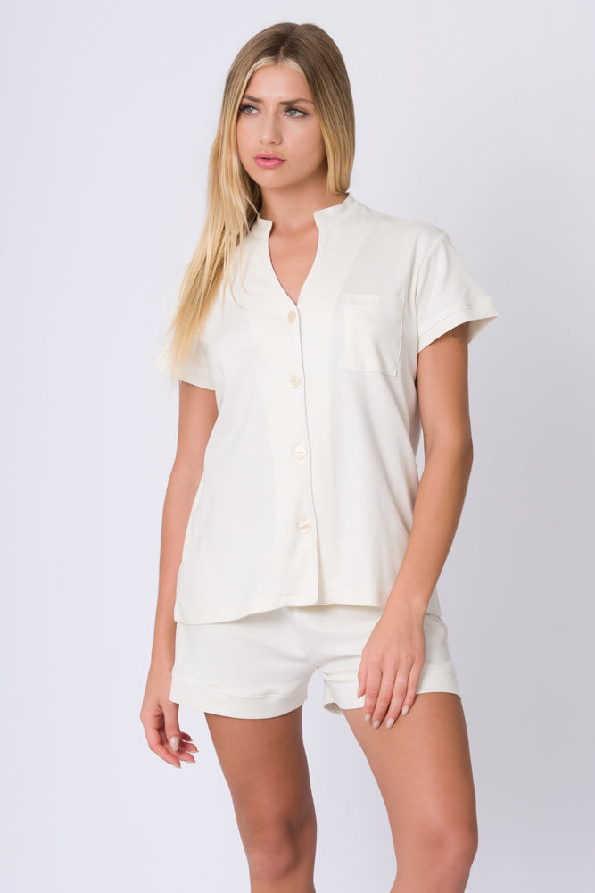 TOTAL WHITE